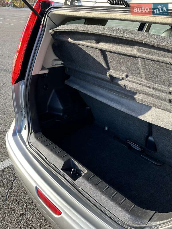 Хэтчбек Nissan Note 2008 в Киеве