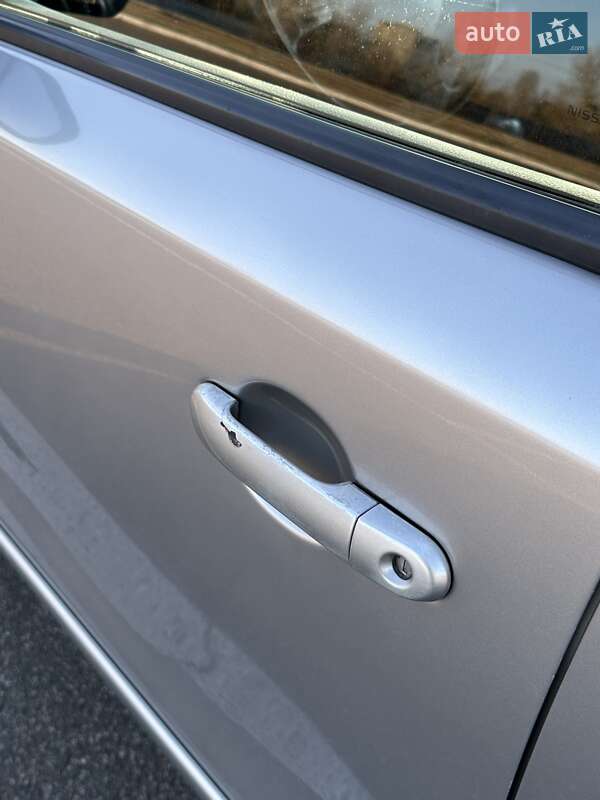 Хэтчбек Nissan Note 2008 в Киеве