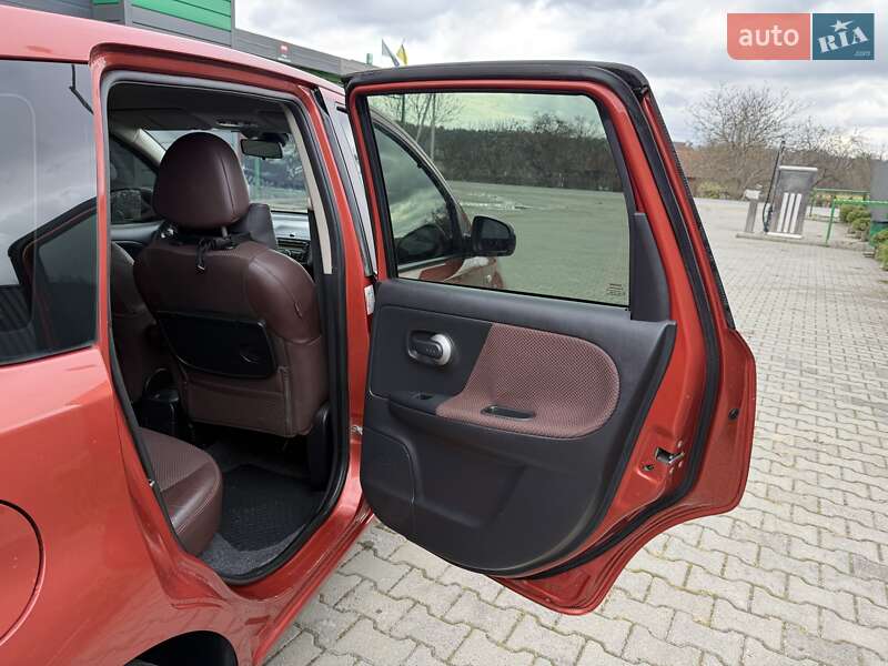 Хэтчбек Nissan Note 2007 в Коломые фото 19 Хэтчбек Nissan Note 2007 в Коломые