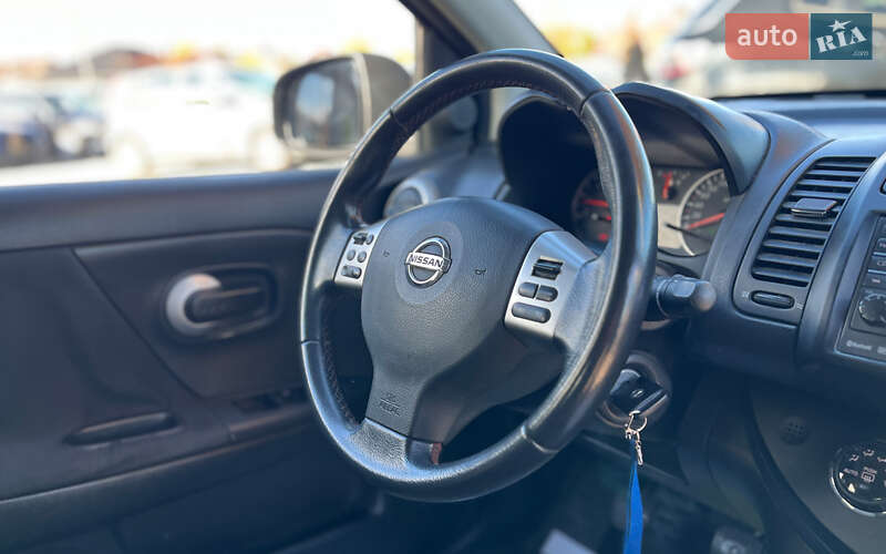 Хэтчбек Nissan Note 2011 в Коломые