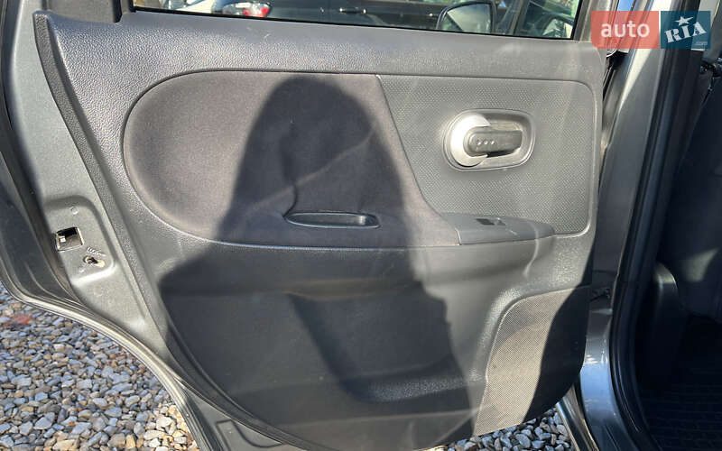 Хэтчбек Nissan Note 2011 в Коломые