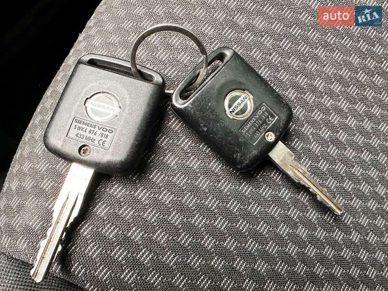 Хэтчбек Nissan Note 2006 в Запорожье