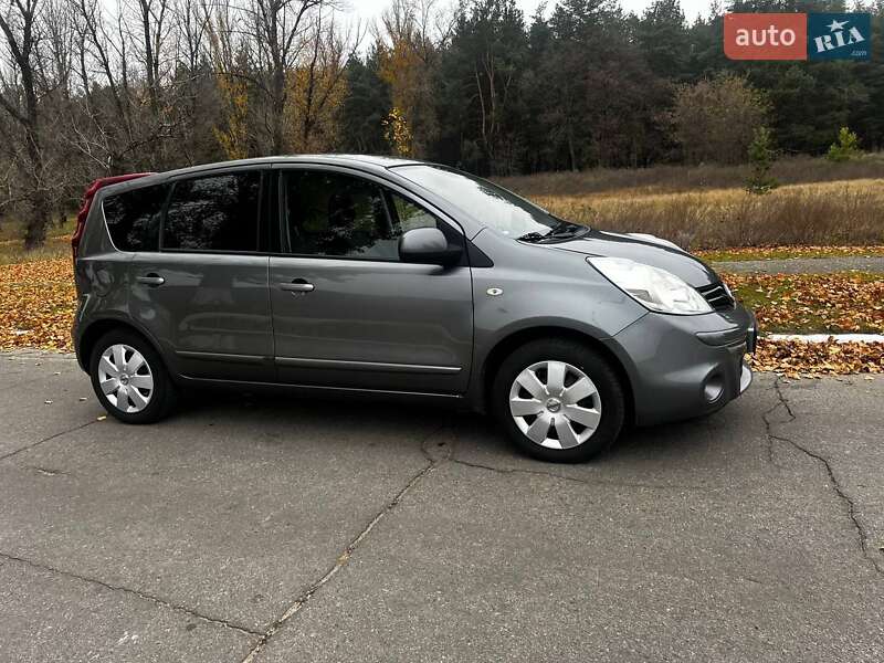 Хетчбек Nissan Note 2011 в Кременчуці