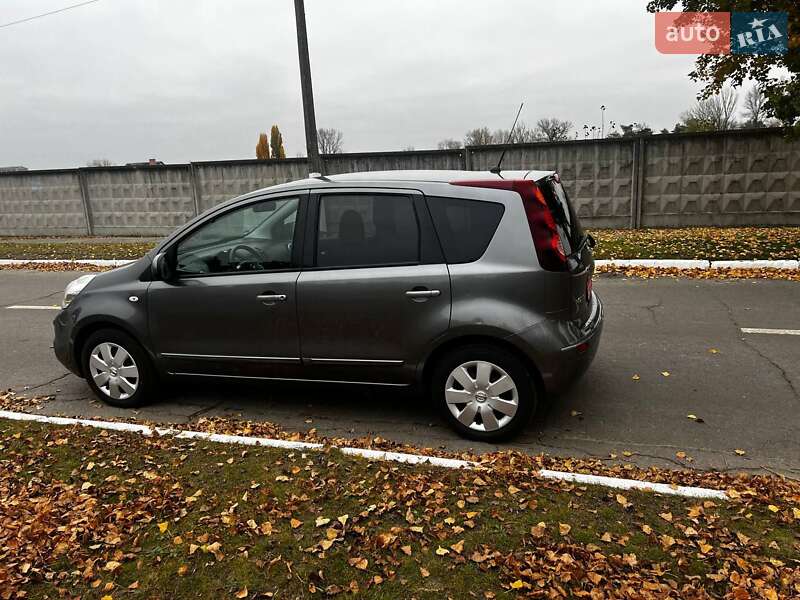 Хетчбек Nissan Note 2011 в Кременчуці