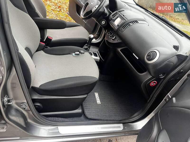 Хетчбек Nissan Note 2011 в Кременчуці