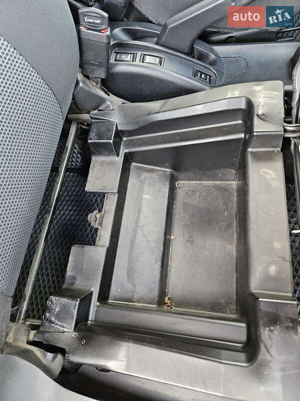 Хэтчбек Nissan Note 2008 в Сумах