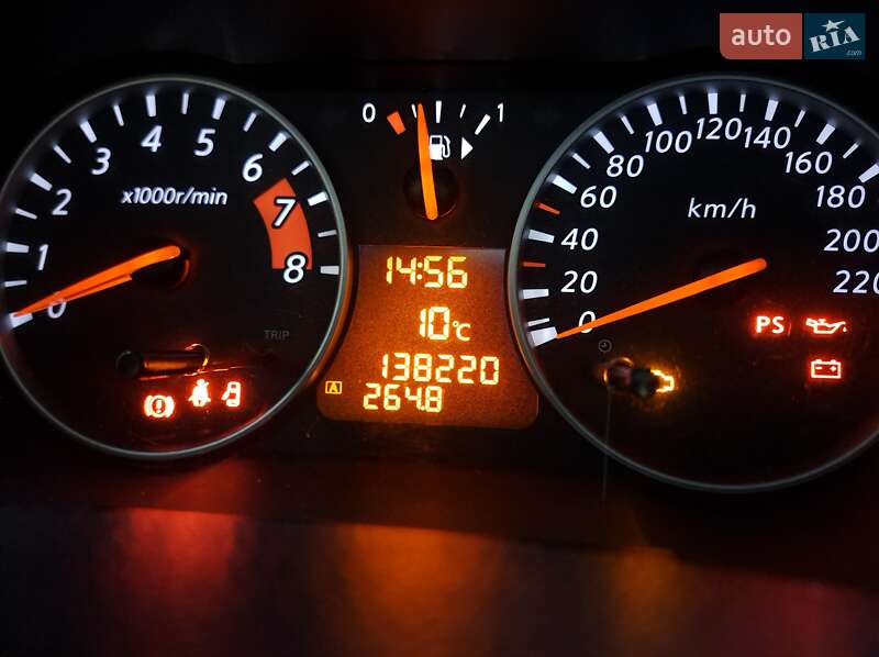 Хэтчбек Nissan Note 2011 в Запорожье