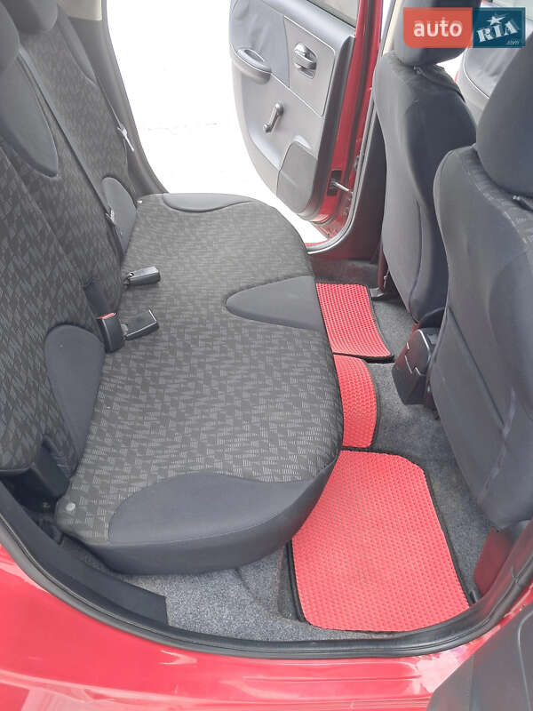 Хэтчбек Nissan Note 2008 в Коростене фото 13 Хэтчбек Nissan Note 2008 в Коростене
