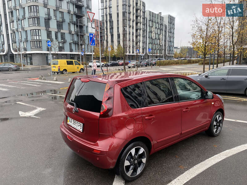 Хэтчбек Nissan Note 2012 в Киеве фото 19 Хэтчбек Nissan Note 2012 в Киеве