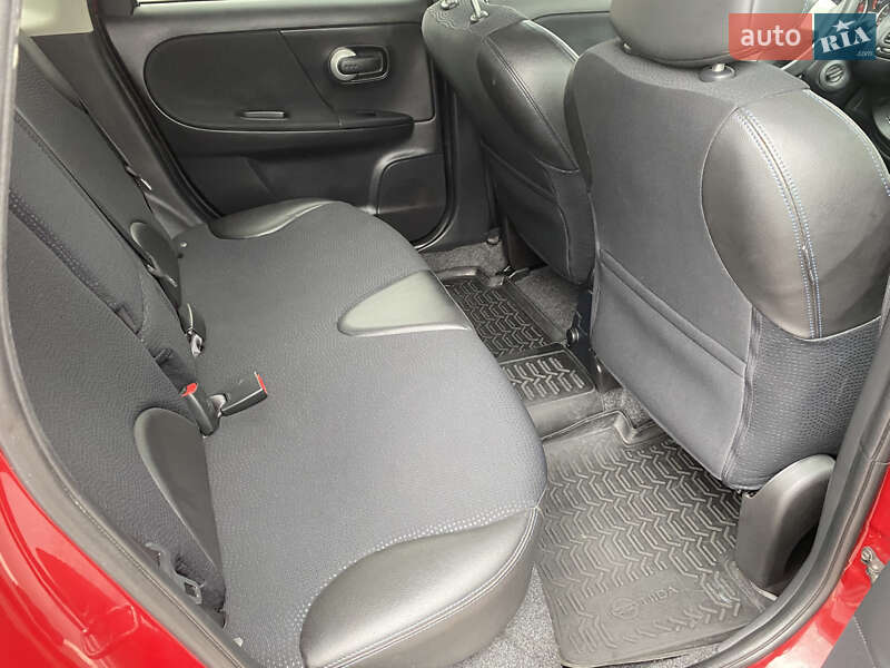 Хэтчбек Nissan Note 2012 в Киеве фото 28 Хэтчбек Nissan Note 2012 в Киеве