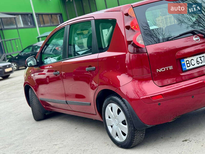 Хэтчбек Nissan Note 2011 в Дрогобыче фото 30 Хэтчбек Nissan Note 2011 в Дрогобыче