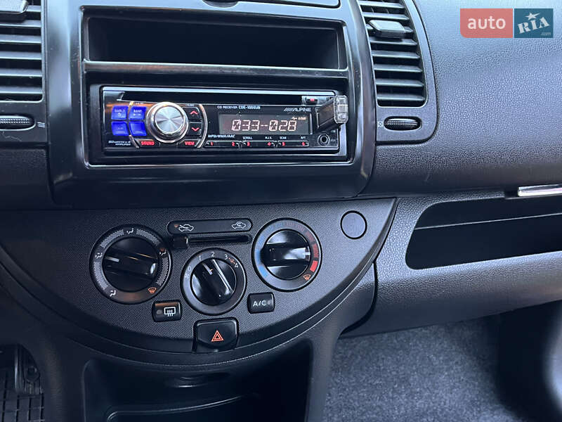 Хэтчбек Nissan Note 2011 в Дрогобыче фото 58 Хэтчбек Nissan Note 2011 в Дрогобыче