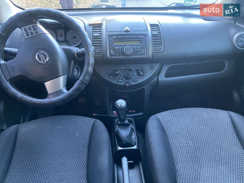 Хэтчбек Nissan Note 2008 в Львове