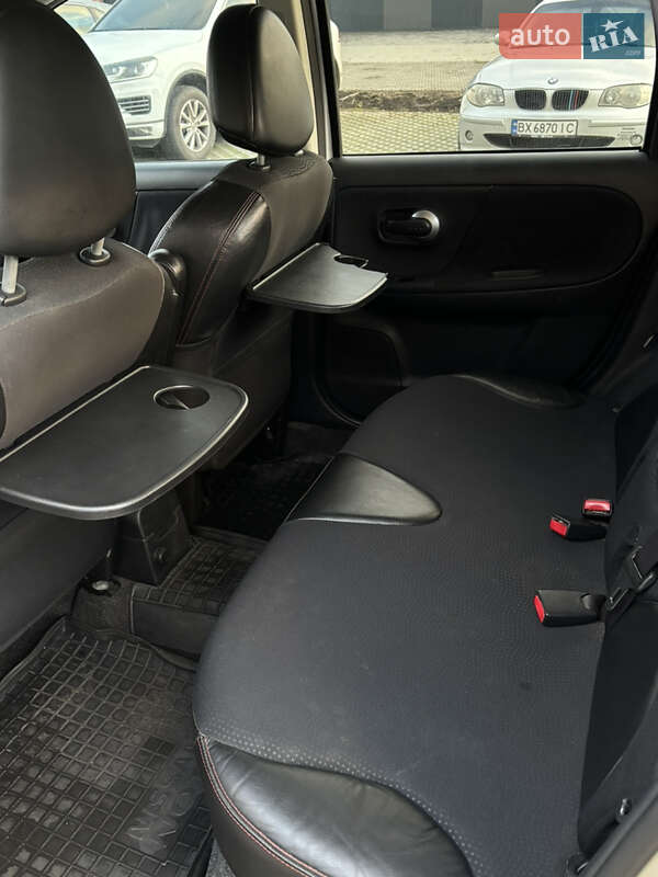 Хэтчбек Nissan Note 2010 в Хмельницком фото 24 Хэтчбек Nissan Note 2010 в Хмельницком
