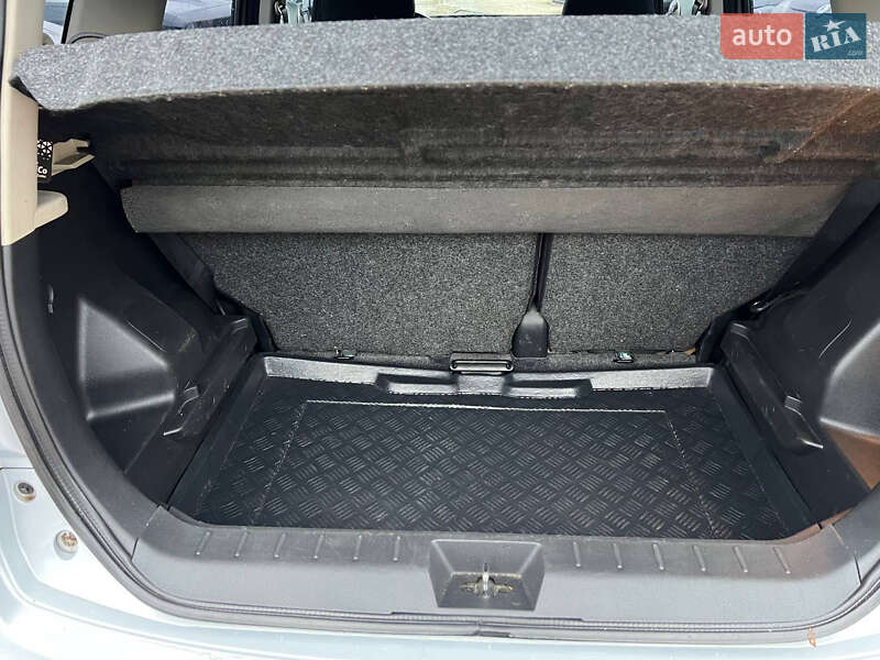 Хэтчбек Nissan Note 2008 в Полтаве фото 10 Хэтчбек Nissan Note 2008 в Полтаве