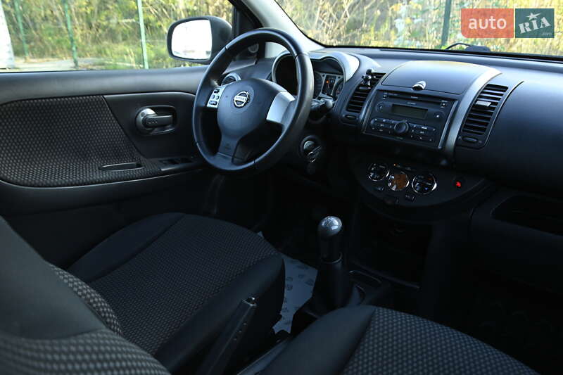 Хэтчбек Nissan Note 2006 в Бердичеве фото 24 Хэтчбек Nissan Note 2006 в Бердичеве