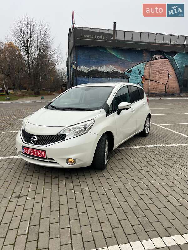 Хетчбек Nissan Note 2013 в Луцьку фото 4 Хетчбек Nissan Note 2013 в Луцьку