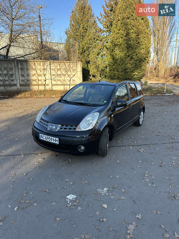 Хетчбек Nissan Note 2006 в Рівному фото 7 Хетчбек Nissan Note 2006 в Рівному
