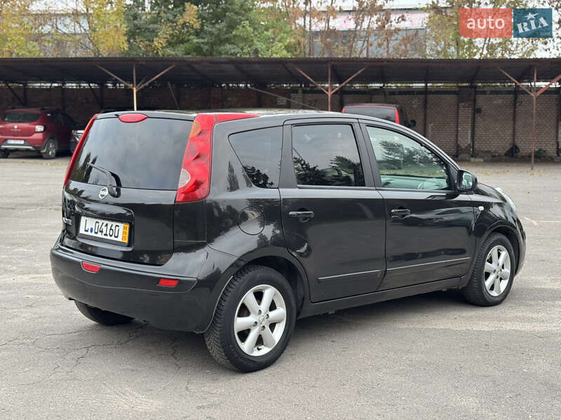 Хэтчбек Nissan Note 2006 в Хмельницком фото 3 Хэтчбек Nissan Note 2006 в Хмельницком