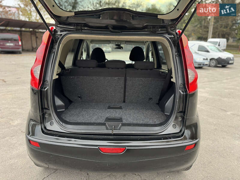 Хэтчбек Nissan Note 2006 в Хмельницком фото 28 Хэтчбек Nissan Note 2006 в Хмельницком