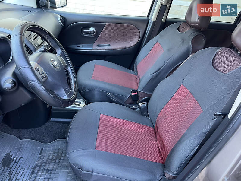 Хэтчбек Nissan Note 2007 в Могилев-Подольске