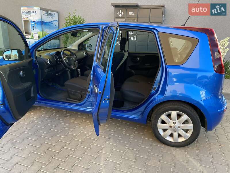 Хэтчбек Nissan Note 2010 в Черновцах фото 11 Хэтчбек Nissan Note 2010 в Черновцах