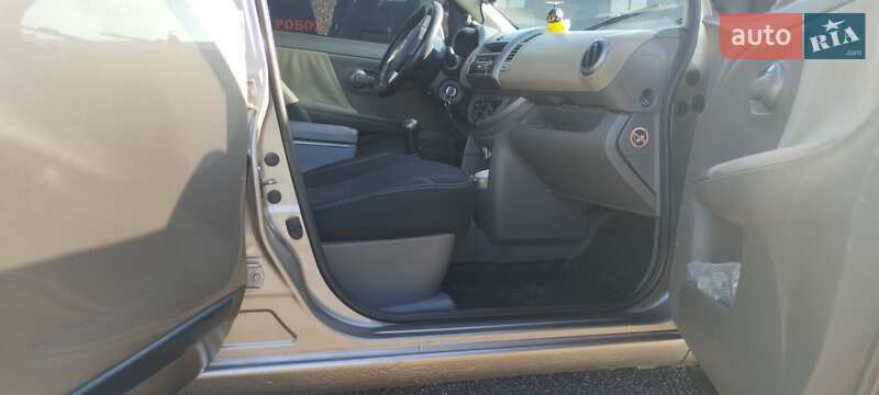 Хэтчбек Nissan Note 2007 в Черкассах