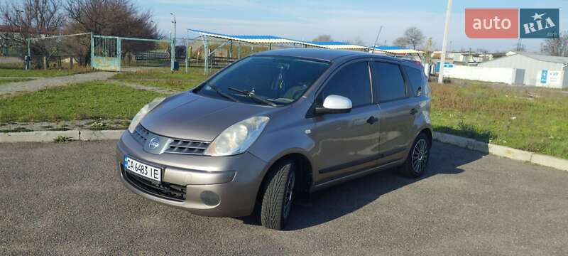 Хэтчбек Nissan Note 2007 в Черкассах