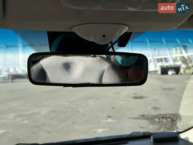 Хетчбек Nissan Note 2007 в Києві фото 26 Хетчбек Nissan Note 2007 в Києві