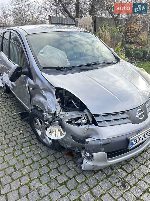 Хэтчбек Nissan Note 2009 в Деражне фото 16 Хэтчбек Nissan Note 2009 в Деражне