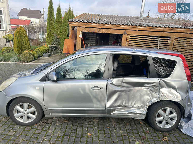 Хэтчбек Nissan Note 2009 в Деражне фото 20 Хэтчбек Nissan Note 2009 в Деражне