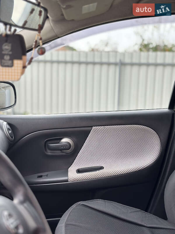 Хэтчбек Nissan Note 2009 в Львове фото 20 Хэтчбек Nissan Note 2009 в Львове