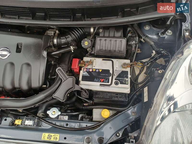 Хэтчбек Nissan Note 2007 в Каменском