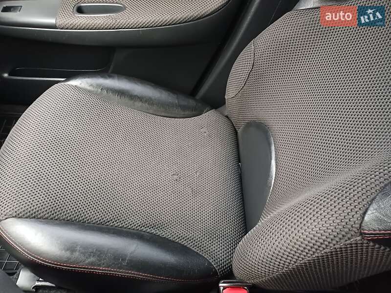 Хэтчбек Nissan Note 2007 в Каменском