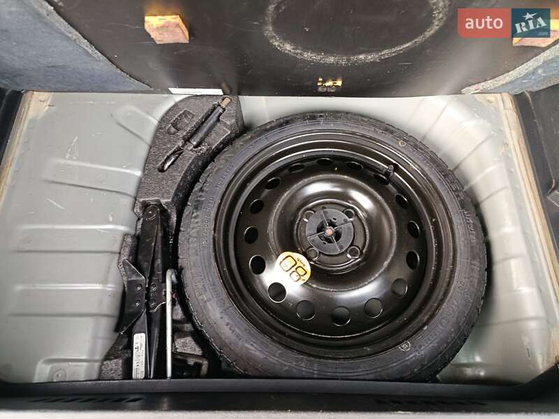 Хэтчбек Nissan Note 2006 в Чернигове фото 35 Хэтчбек Nissan Note 2006 в Чернигове