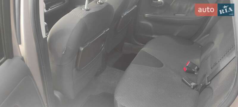 Хэтчбек Nissan Note 2008 в Коростене
