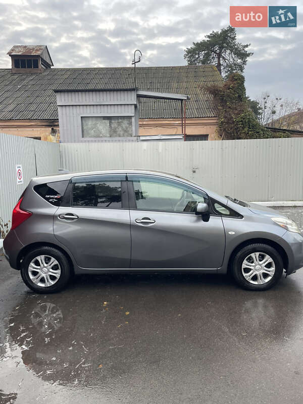 Хетчбек Nissan Note 2012 в Києві