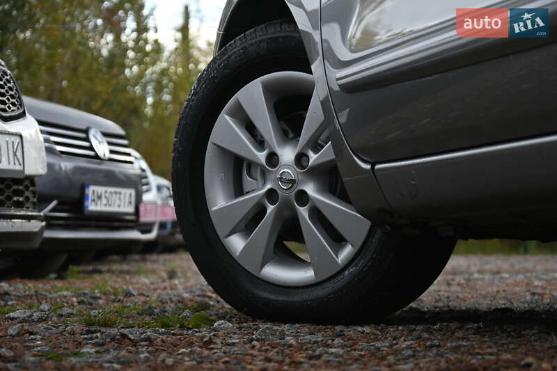 Хетчбек Nissan Note 2009 в Бердичеві