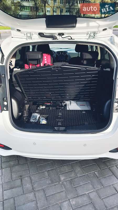 Хэтчбек Nissan Note 2020 в Днепре