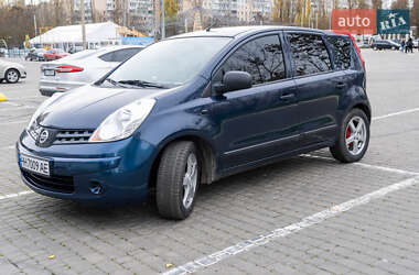 Хетчбек Nissan Note 2006 в Одесі