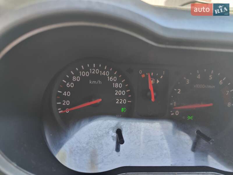 Хэтчбек Nissan Note 2008 в Одессе