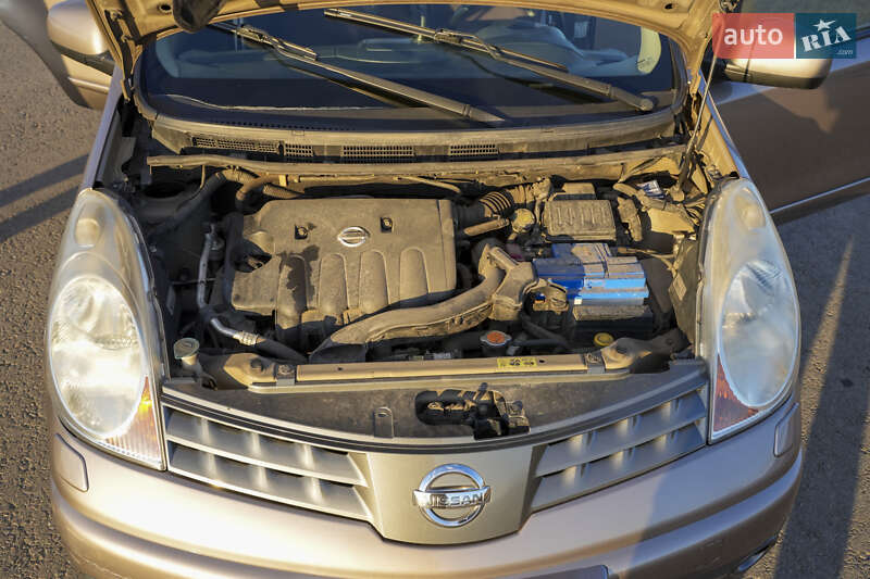 Хэтчбек Nissan Note 2007 в Дрогобыче