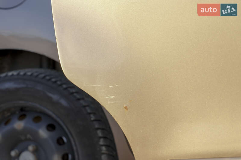 Хэтчбек Nissan Note 2007 в Дрогобыче