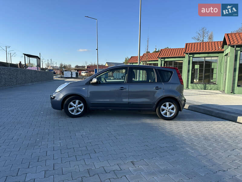Хэтчбек Nissan Note 2007 в Ирпене