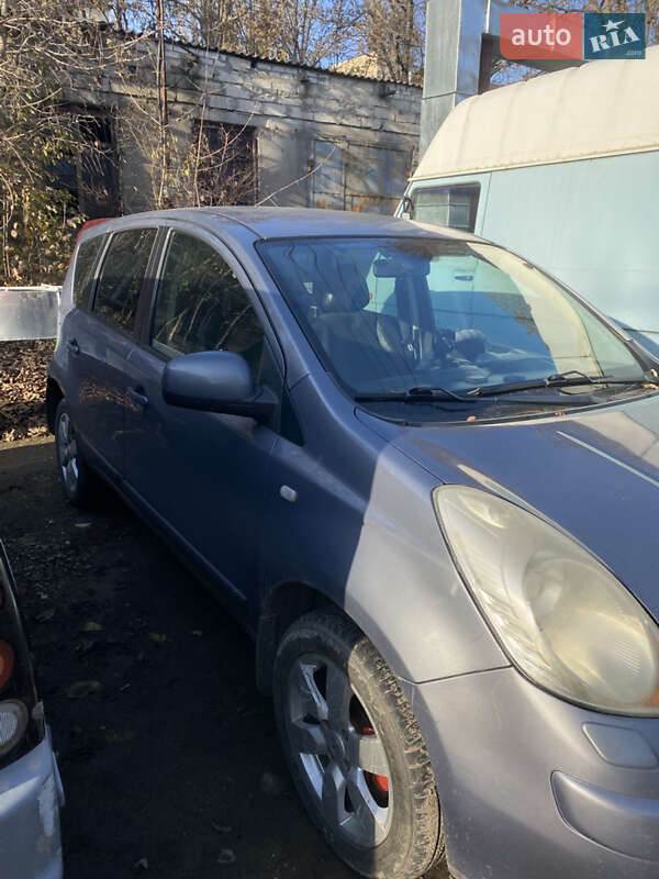 Хэтчбек Nissan Note 2007 в Одессе