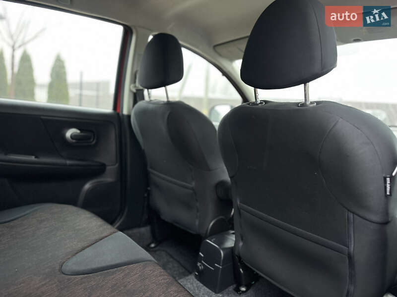 Хэтчбек Nissan Note 2010 в Виннице