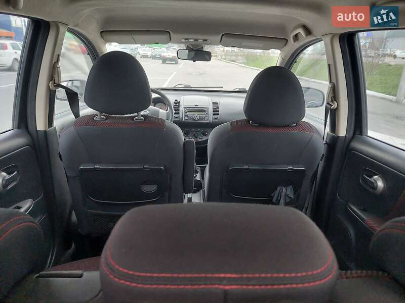 Хетчбек Nissan Note 2008 в Мукачевому