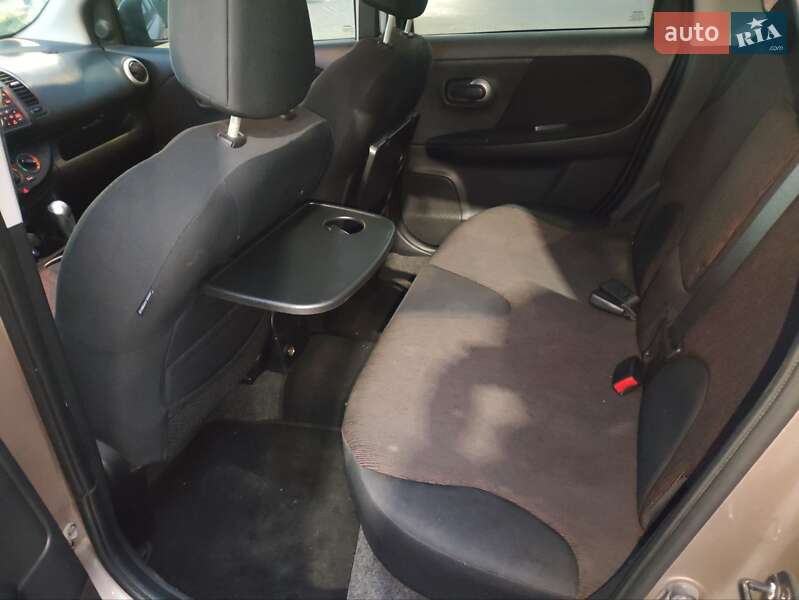 Хетчбек Nissan Note 2009 в Хмельницькому