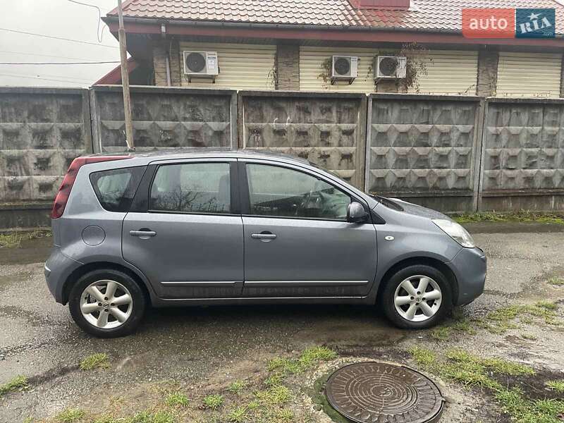 Хетчбек Nissan Note 2010 в Житомирі фото 16 Хетчбек Nissan Note 2010 в Житомирі