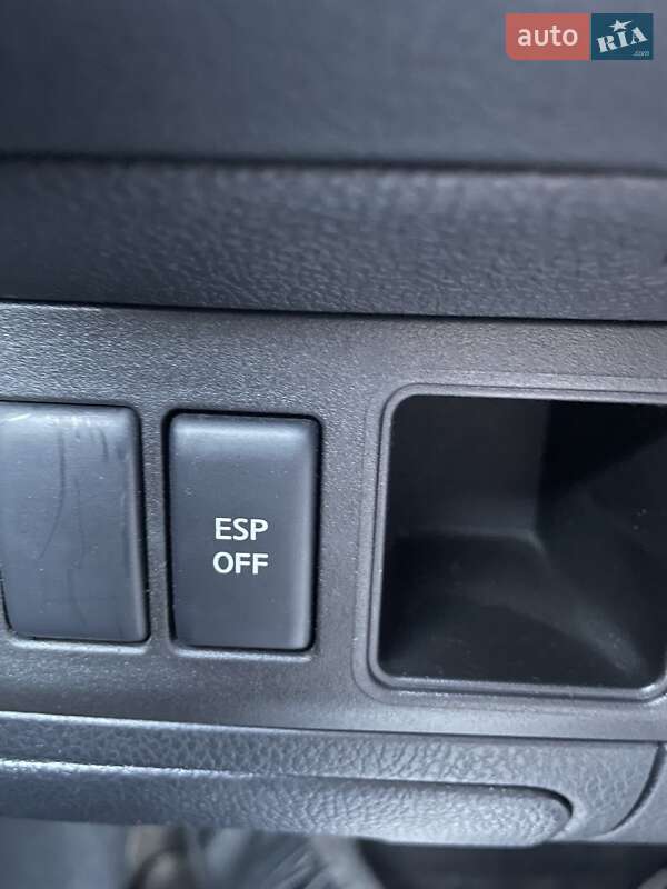 Хетчбек Nissan Note 2010 в Житомирі фото 29 Хетчбек Nissan Note 2010 в Житомирі